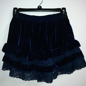 Velvet Lace Shorts (Skirt Appearance)